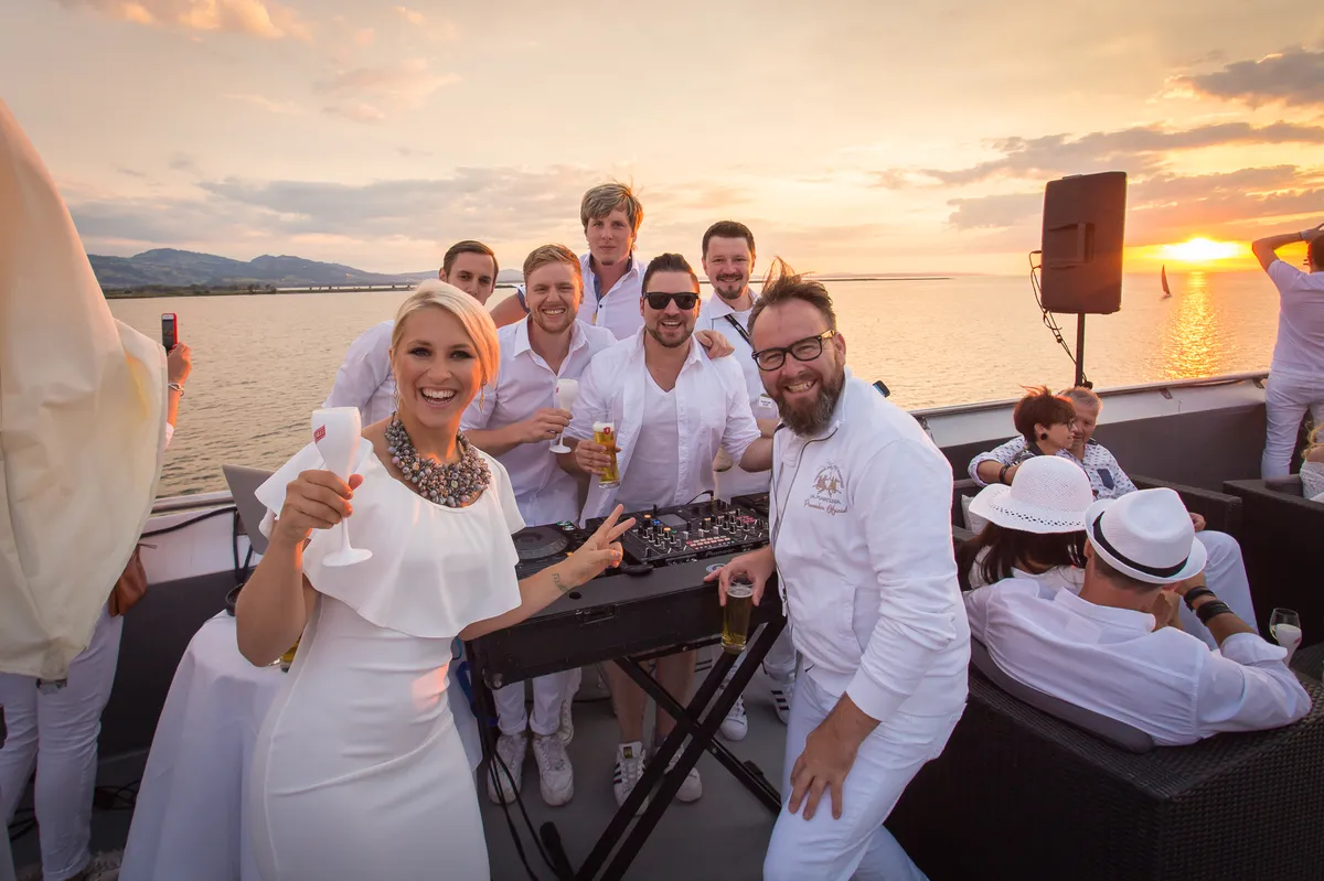 Deejay Plus mit Samsung S8: Kreative Einstiegsideen für Anfänger und innovative Konzepte.